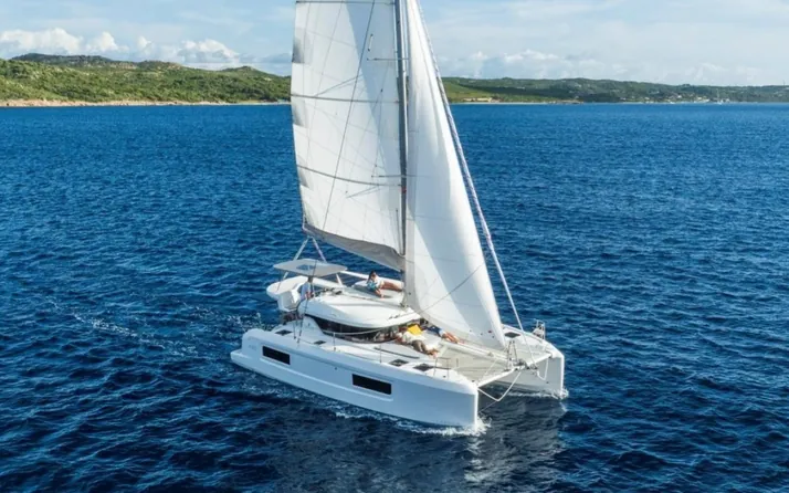 Lagoon 38